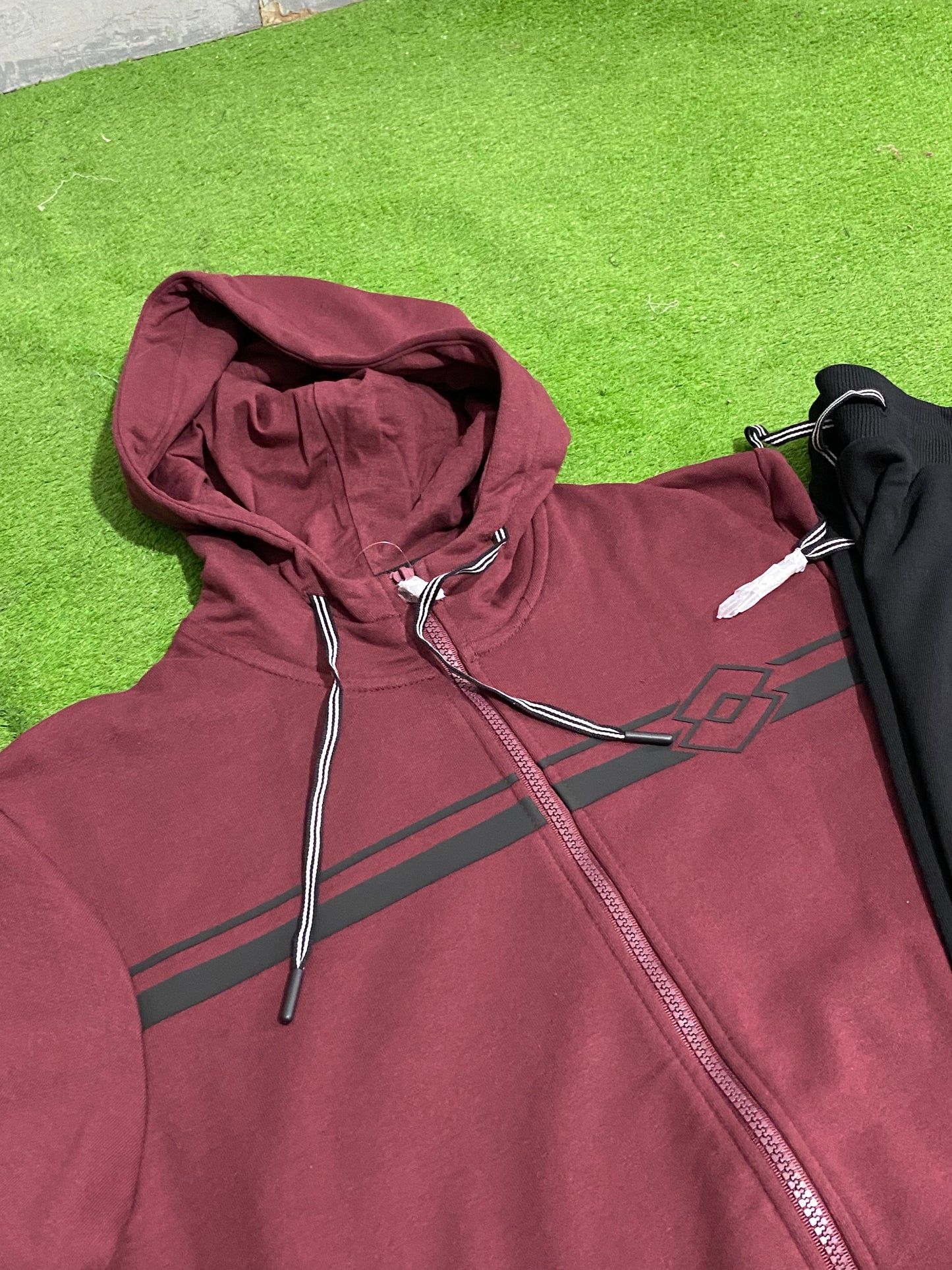 Lotto Ensemble Capuche 1